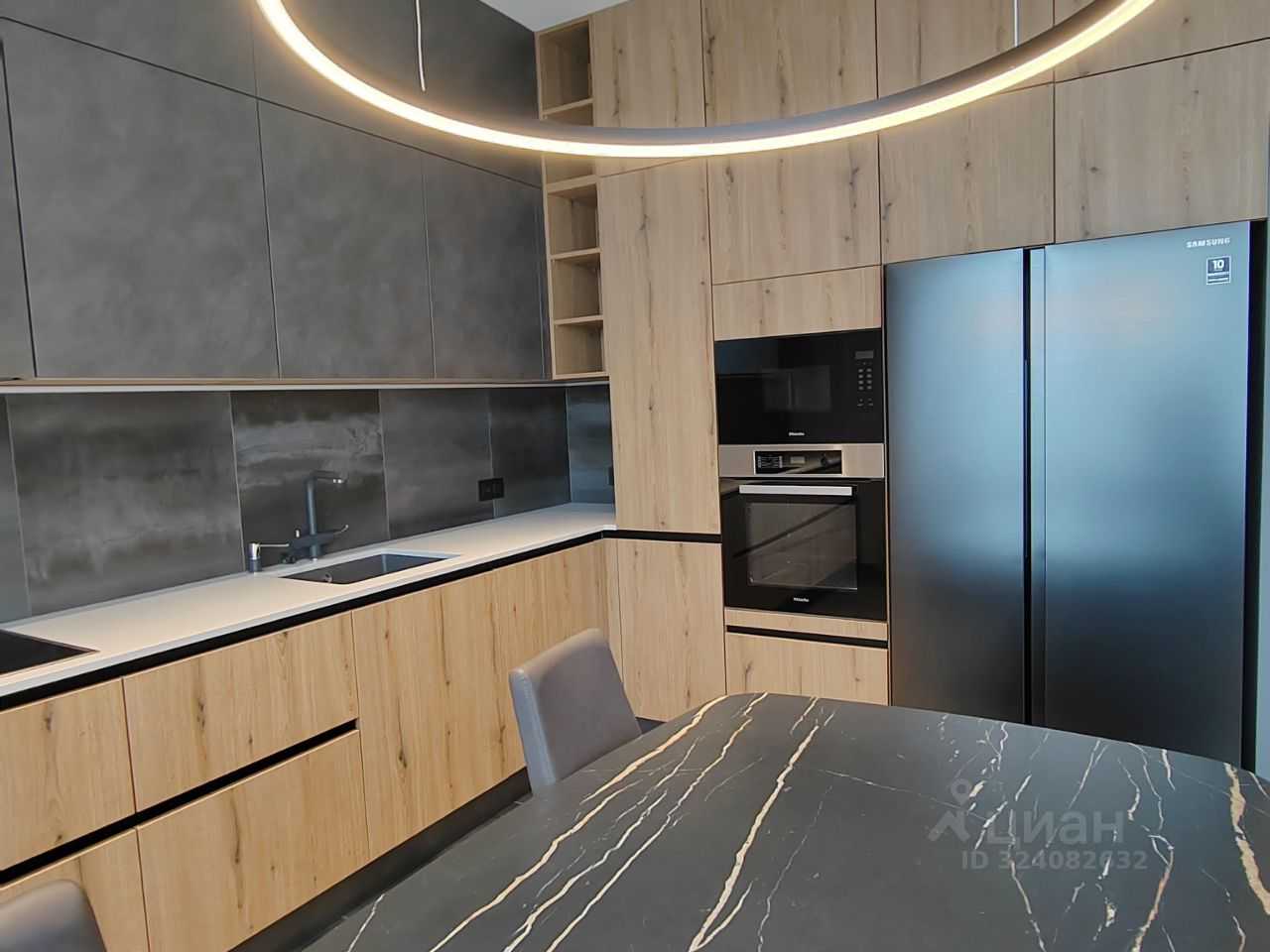 3-комнатная квартира, 130 м² — фотография 2