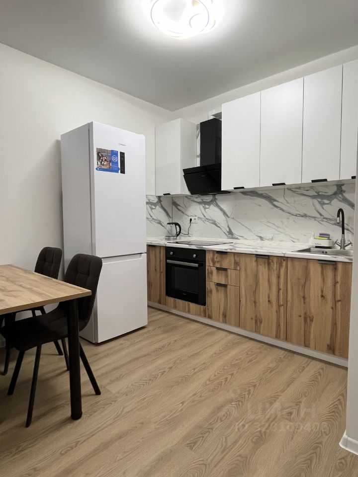 4-комнатная квартира, 72,7 м² — фотография 2