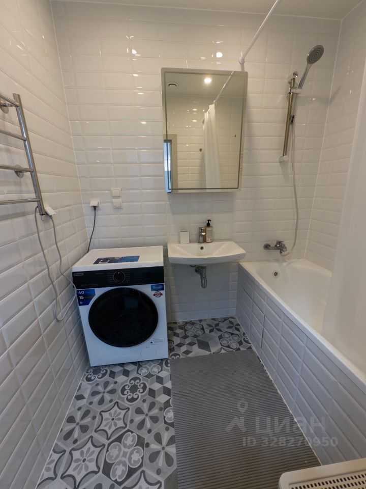 4-комнатная квартира, 108 м² — фотография 3
