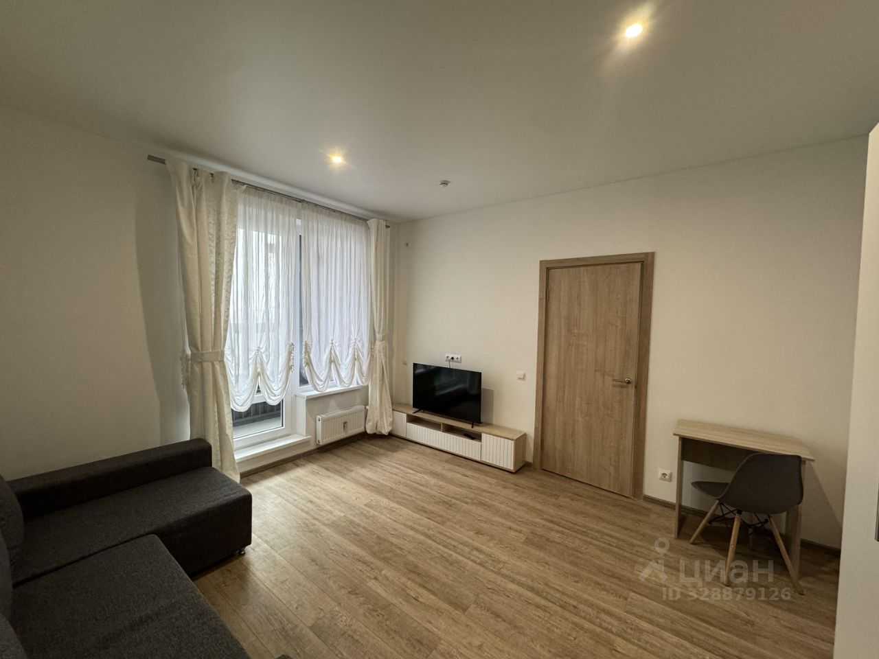 2-комнатная квартира, 52,6 м² — фотография 2