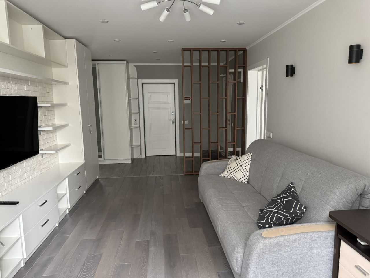 2-комнатная квартира, 52,7 м² — фотография 2