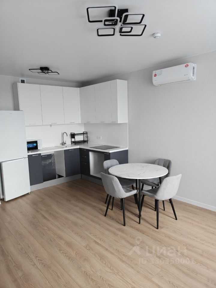 4-комнатная квартира, 70,7 м² — фотография 2