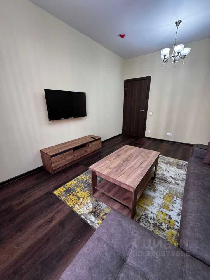2-комнатная квартира, 61,3 м² — фотография 2