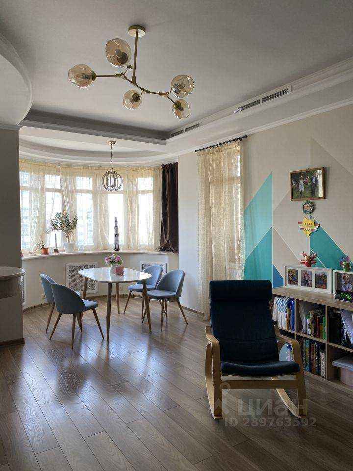 4-комнатная квартира, 165 м² — фотография 2