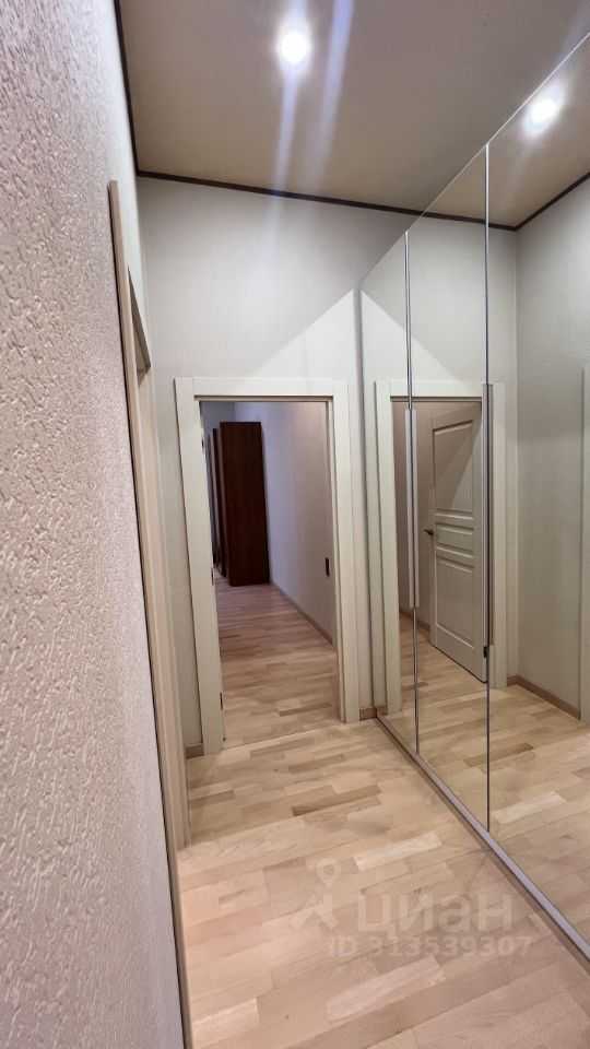 4-комнатная квартира, 120 м² — фотография 3