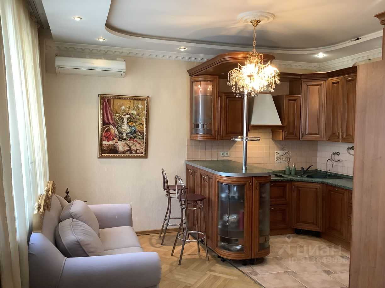 4-комнатная квартира, 150 м² — фотография 2