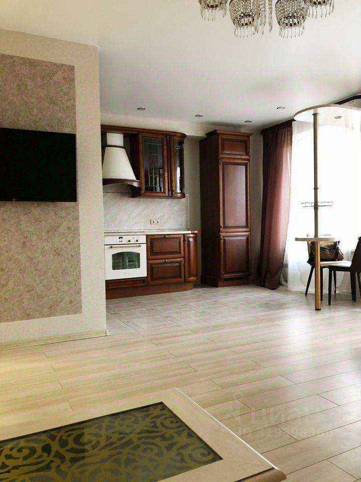 4-комнатная квартира, 100 м² — фотография 2
