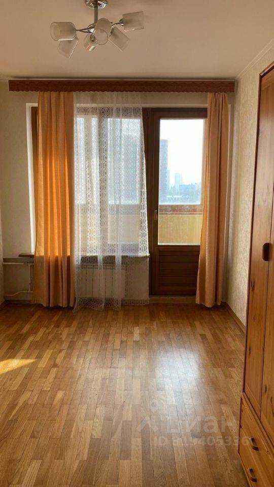 4-комнатная квартира, 104 м² — фотография 2