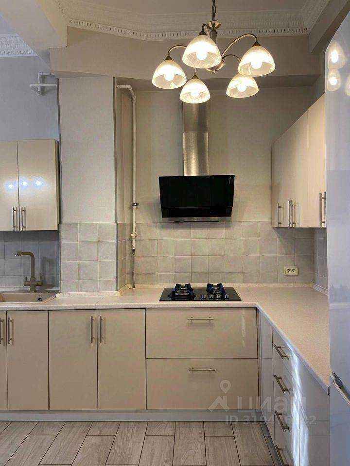2-комнатная квартира, 67 м² — фотография 2