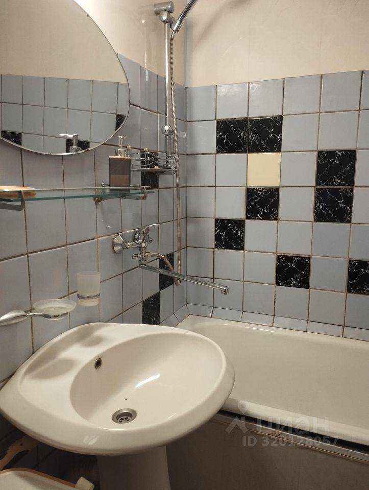 3-комнатная квартира, 76,9 м² — фотография 3