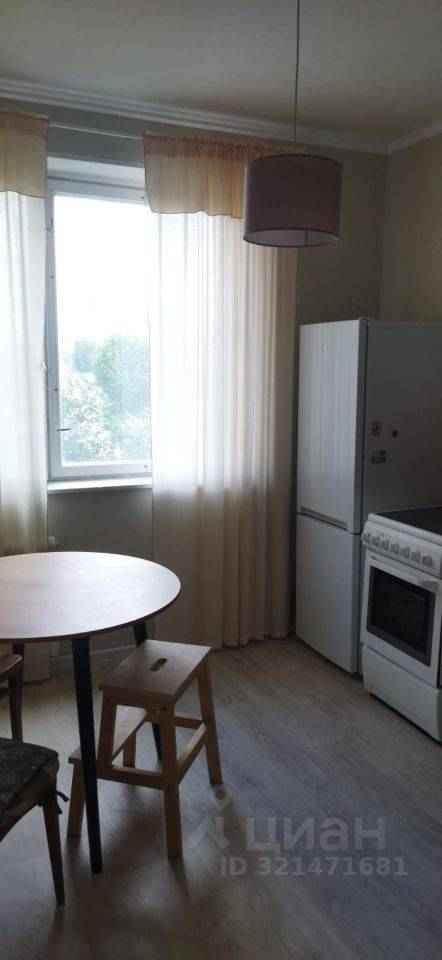 2-комнатная квартира, 56 м² — фотография 2