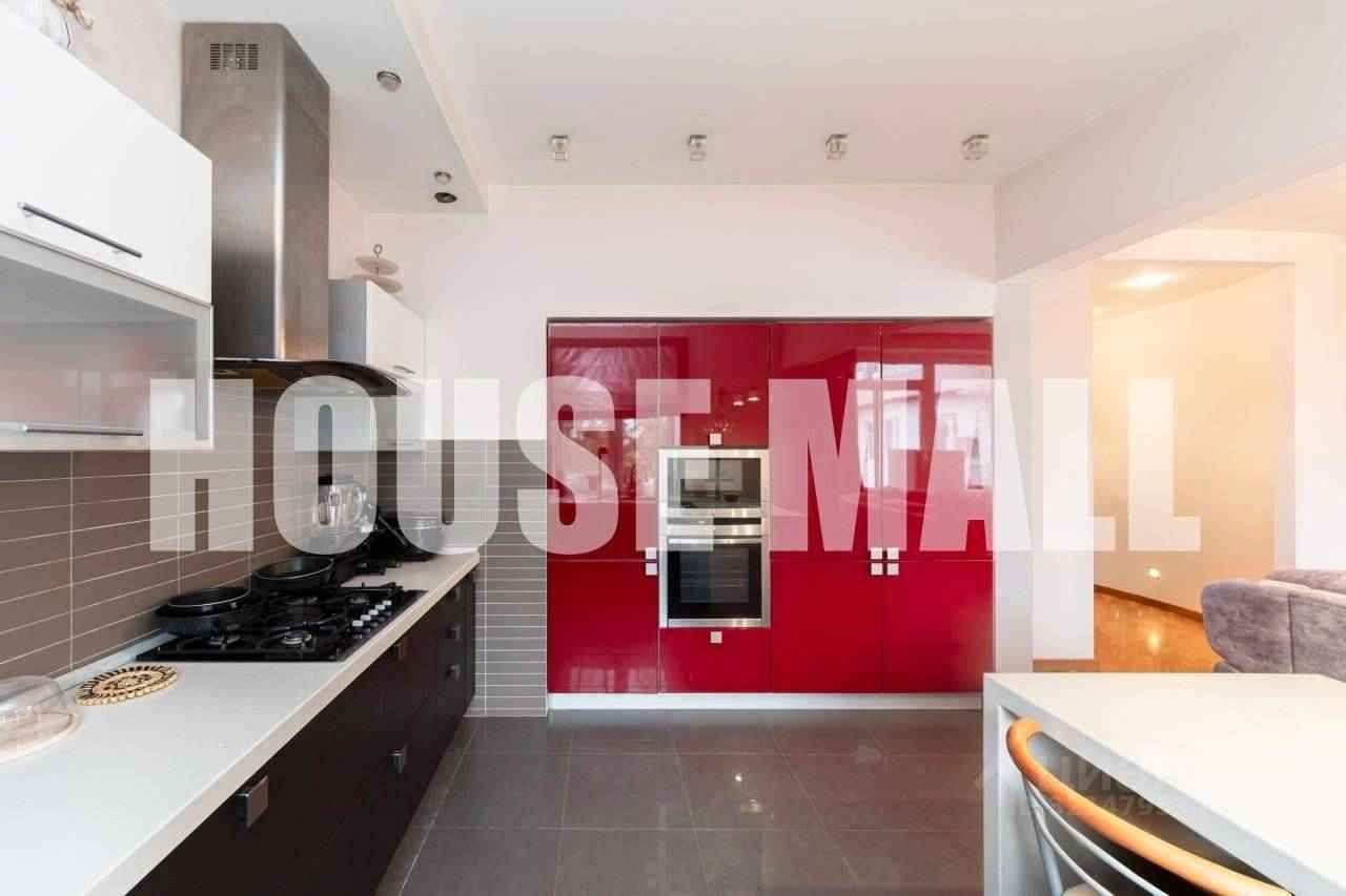 4-комнатная квартира, 109,5 м² — фотография 2