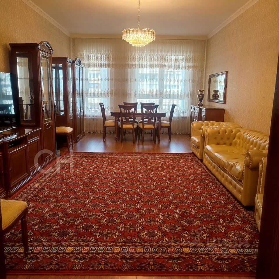 3-комнатная квартира, 130 м²