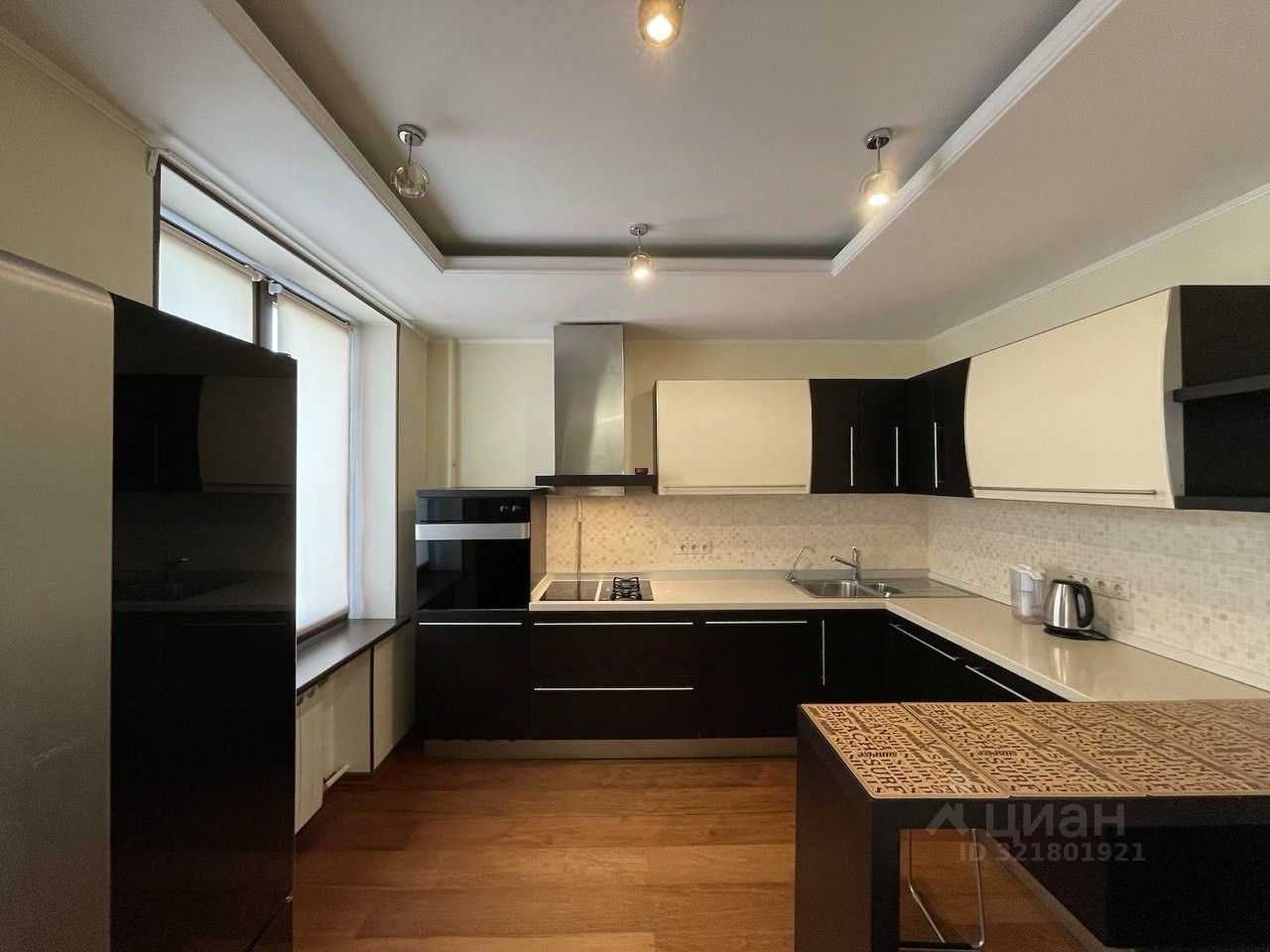4-комнатная квартира, 120 м² — фотография 2