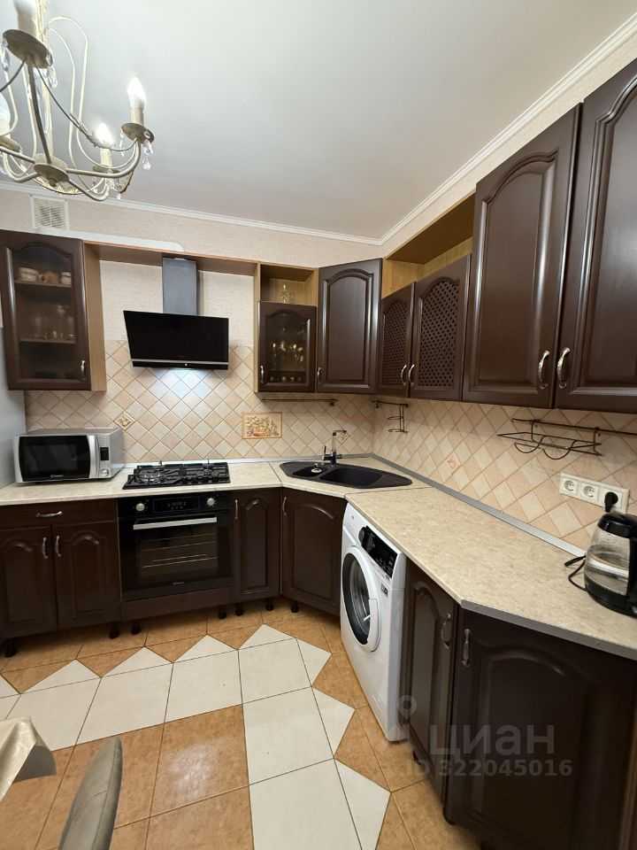 3-комнатная квартира, 76,7 м² — фотография 2
