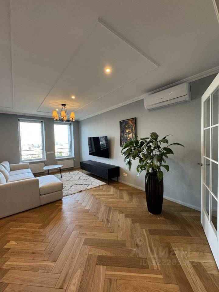 4-комнатная квартира, 120 м² — фотография 3