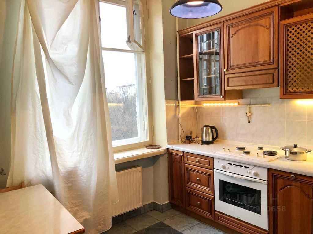 2-комнатная квартира, 56 м² — фотография 2