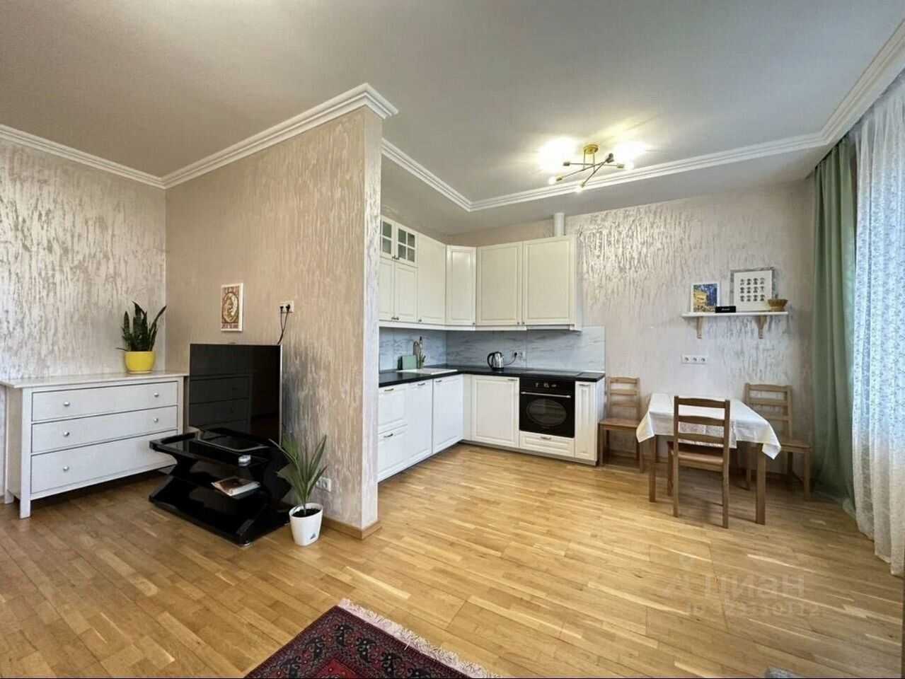 2-комнатная квартира, 62 м² — фотография 3