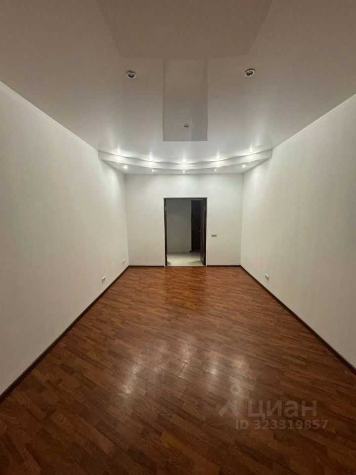 3-комнатная квартира, 77 м² — фотография 3