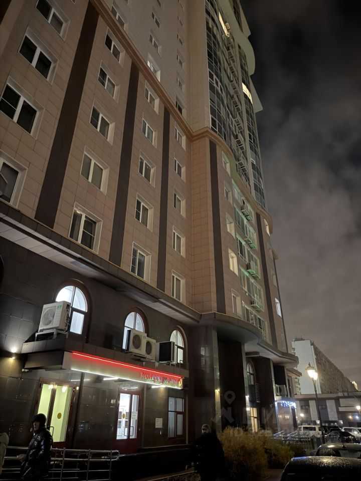 3-комнатная квартира, 105 м² — фотография 2
