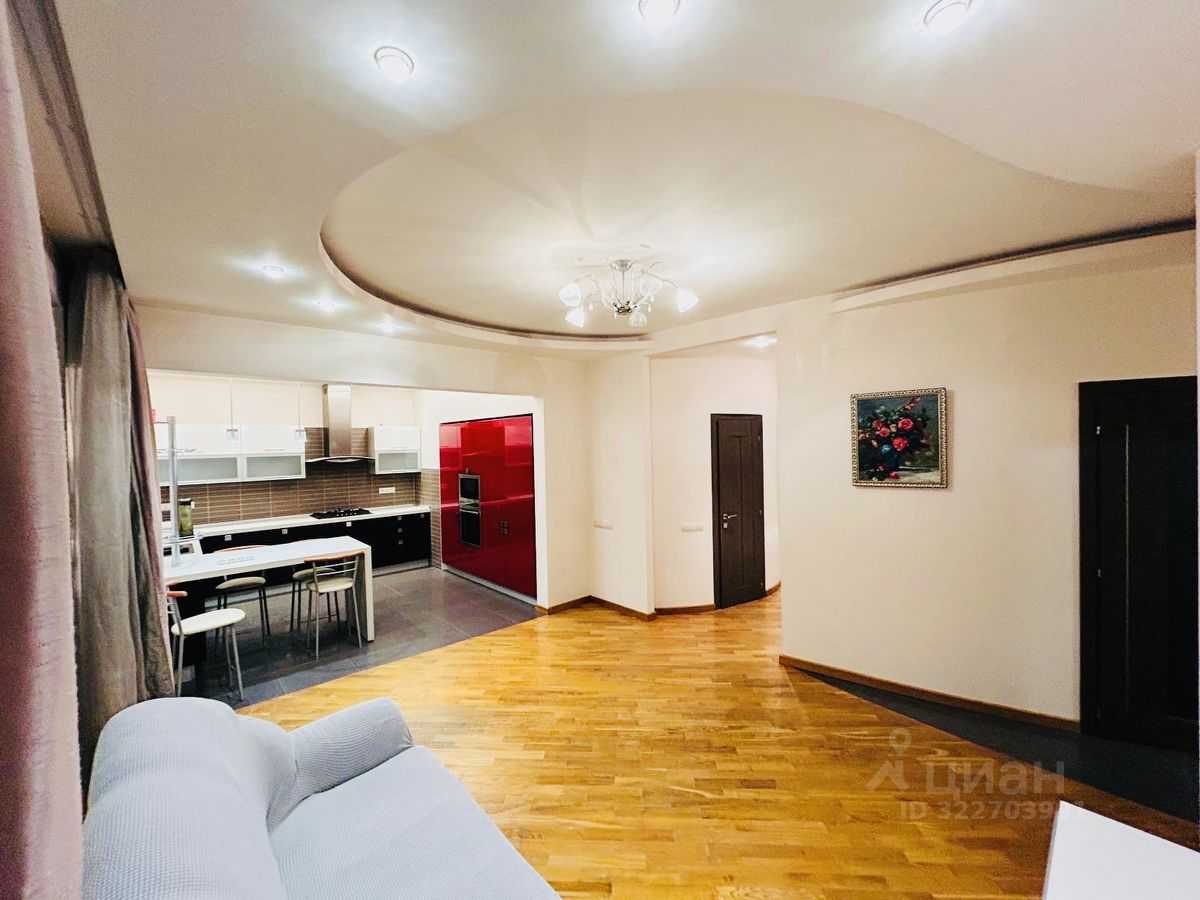 4-комнатная квартира, 110 м²