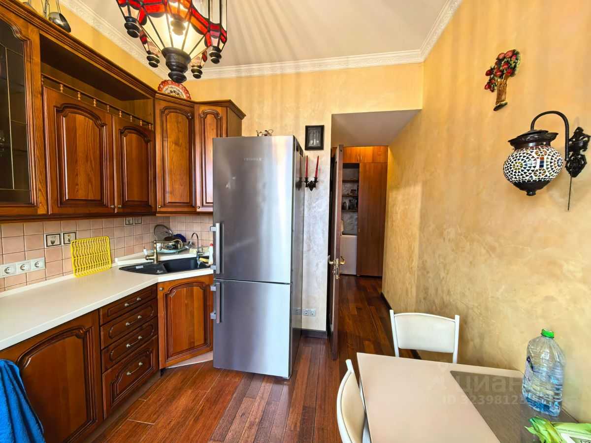 2-комнатная квартира, 54,4 м² — фотография 2