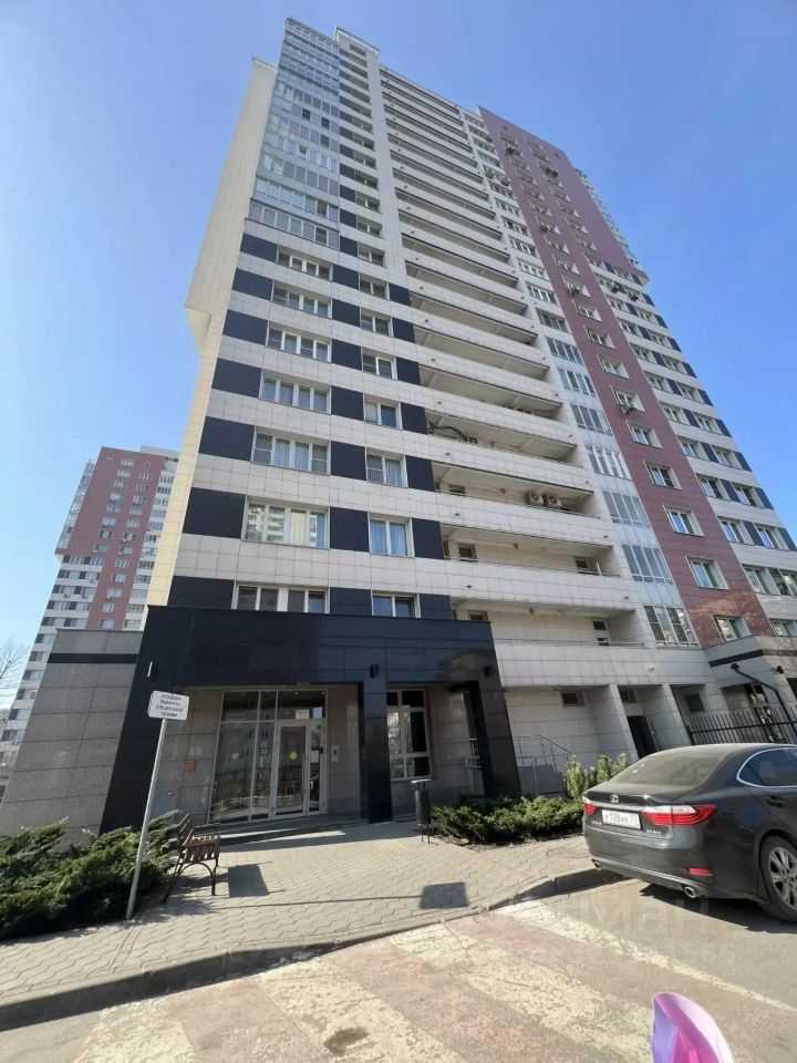 4-комнатная квартира, 130 м² — фотография 2