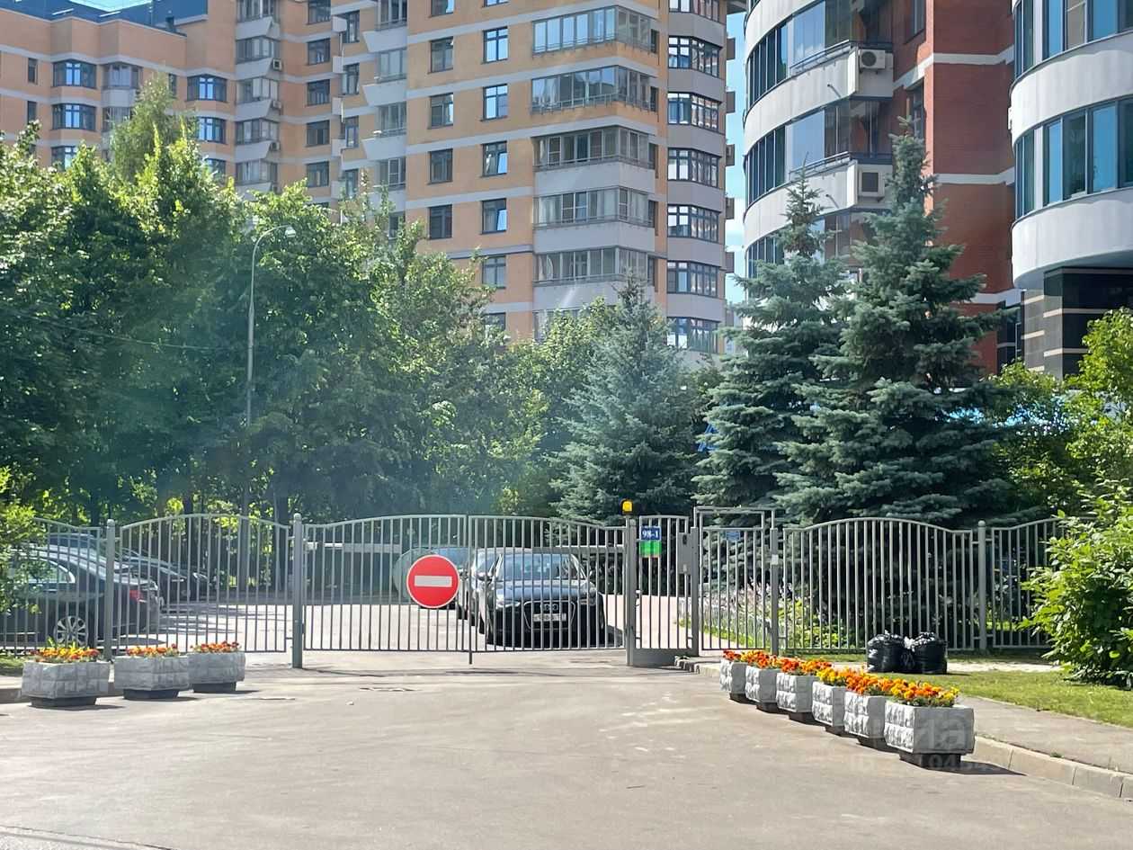 4-комнатная квартира, 180 м² — фотография 2