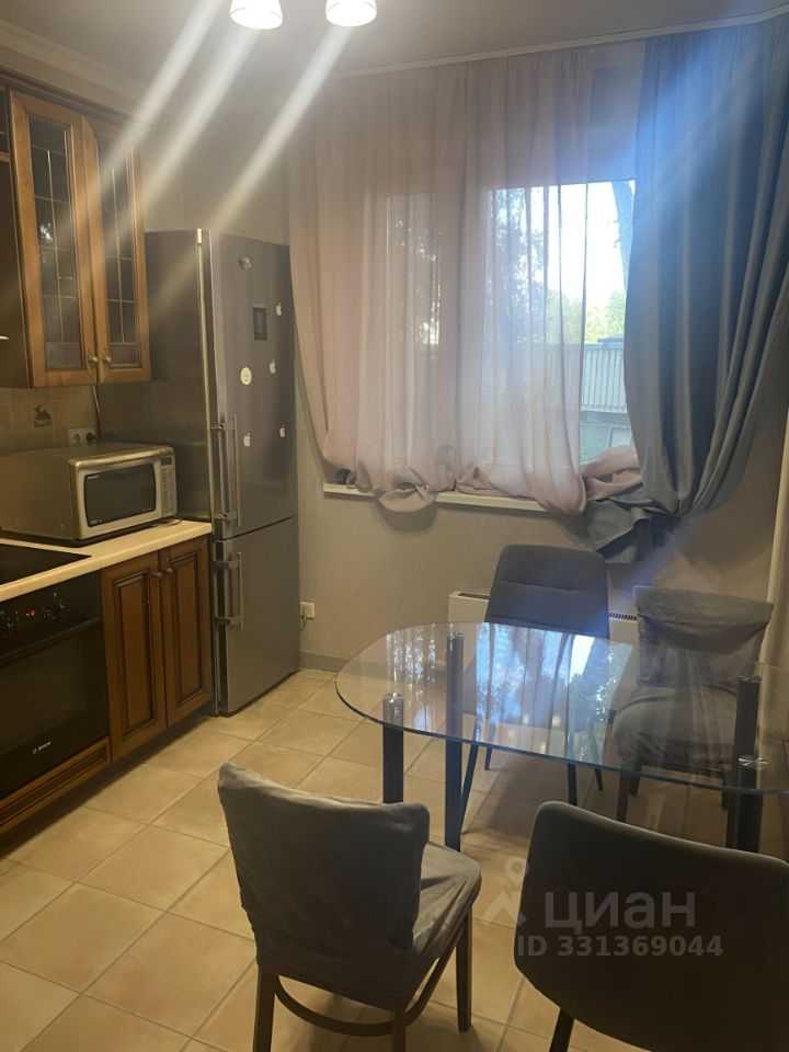 2-комнатная квартира, 59 м² — фотография 2