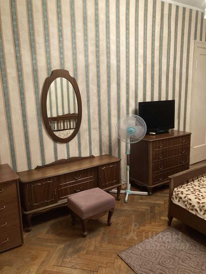2-комнатная квартира, 57,3 м² — фотография 2