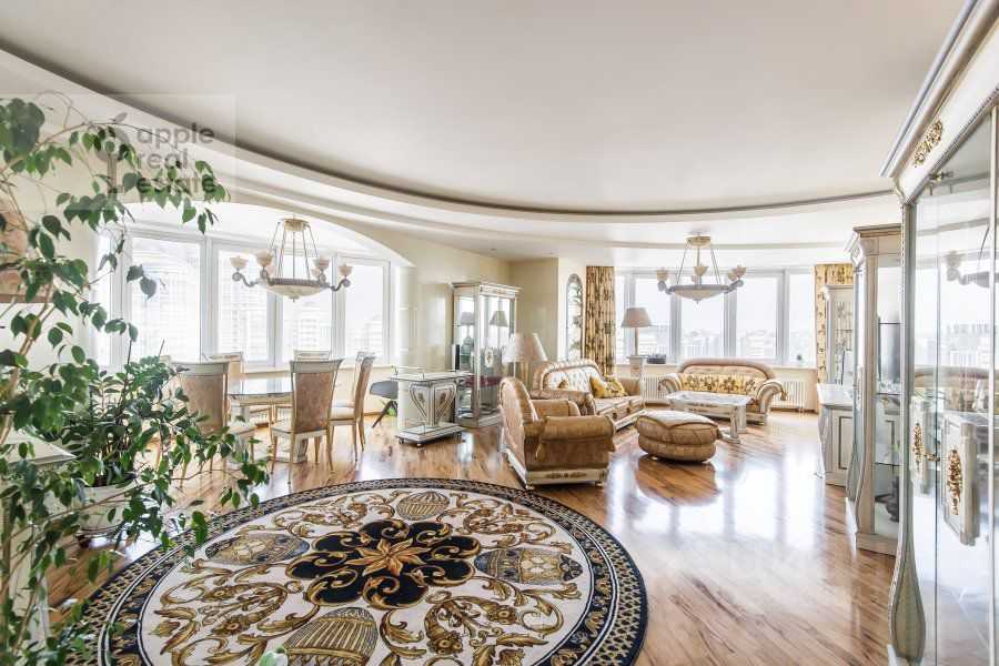 5-комнатная квартира, 245 м²