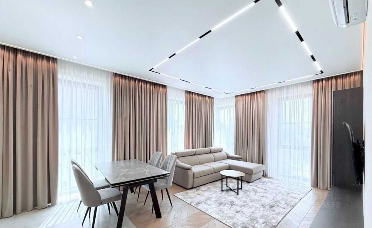 2-комнатная квартира, 70 м² — фотография 2