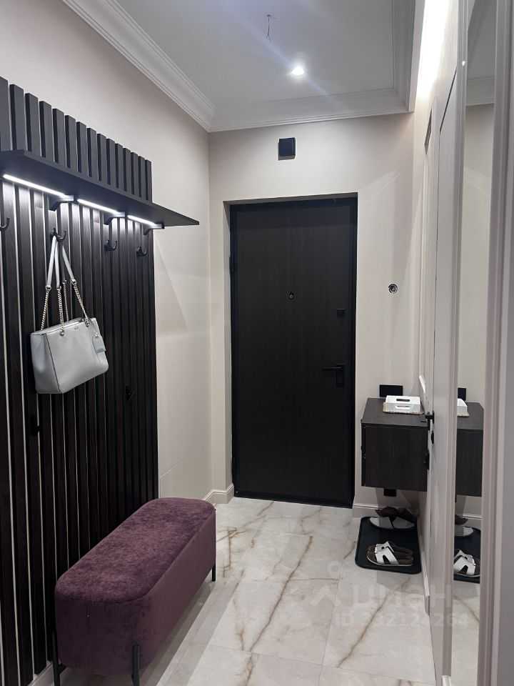 2-комнатная квартира, 70 м² — фотография 2