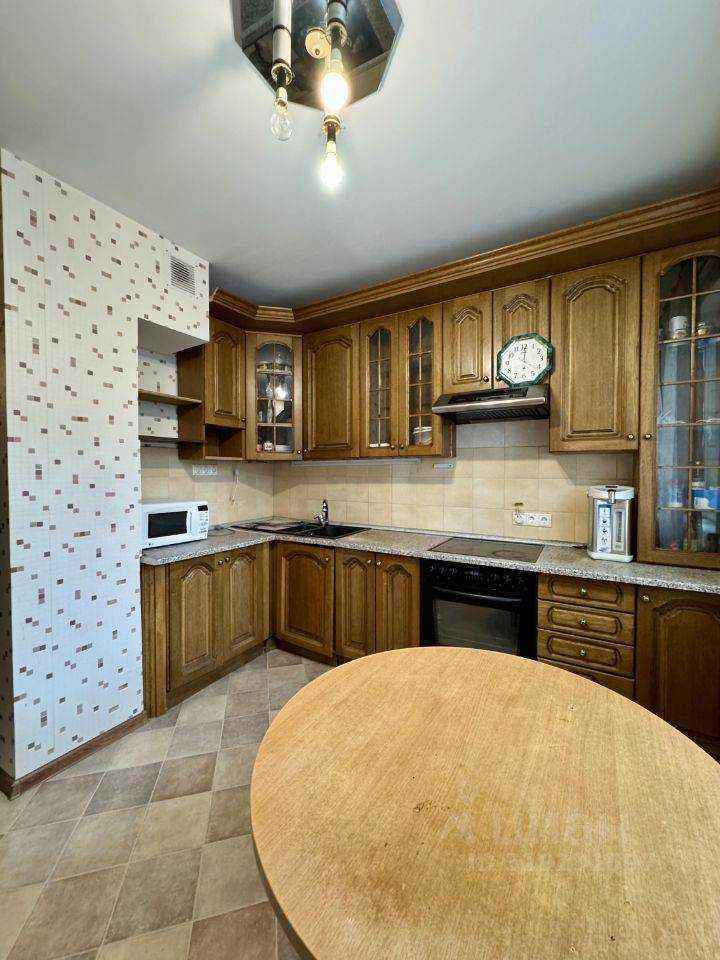 3-комнатная квартира, 72 м² — фотография 2