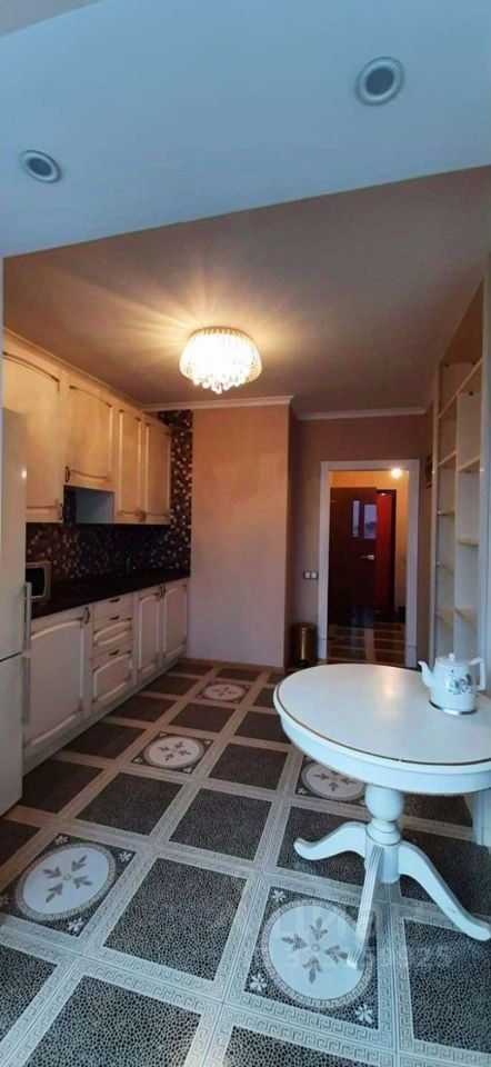 1-комнатная квартира, 42 м²