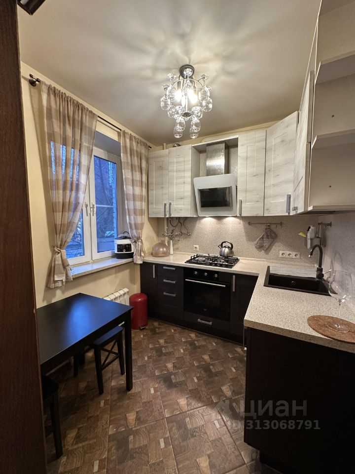 2-комнатная квартира, 42,2 м² — фотография 2