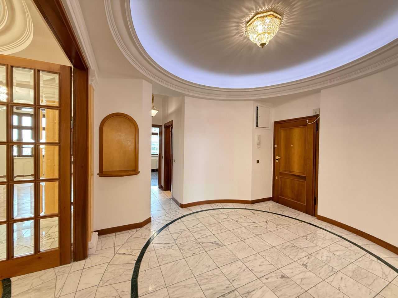 4-комнатная квартира, 173,9 м²