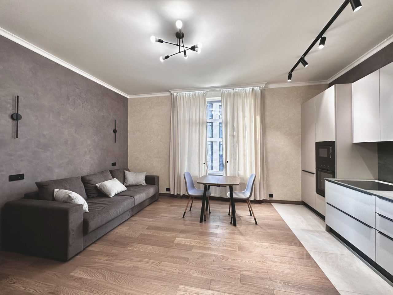 1-комнатная квартира, 53 м² — фотография 2