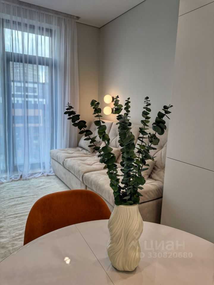 1-комнатная квартира, 57 м² — фотография 3