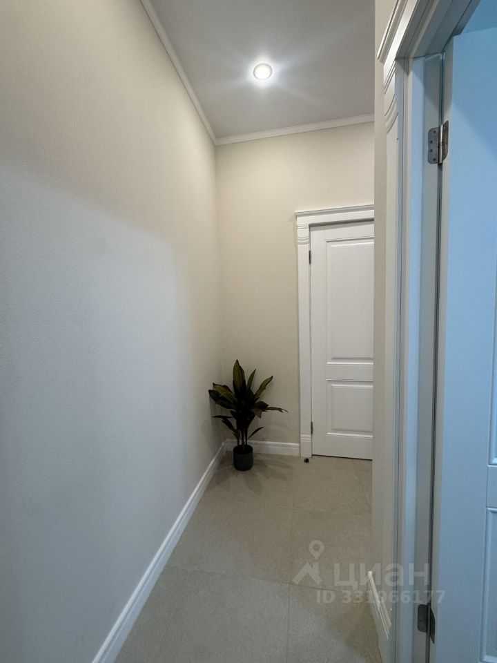 1-комнатная квартира, 35,9 м² — фотография 3