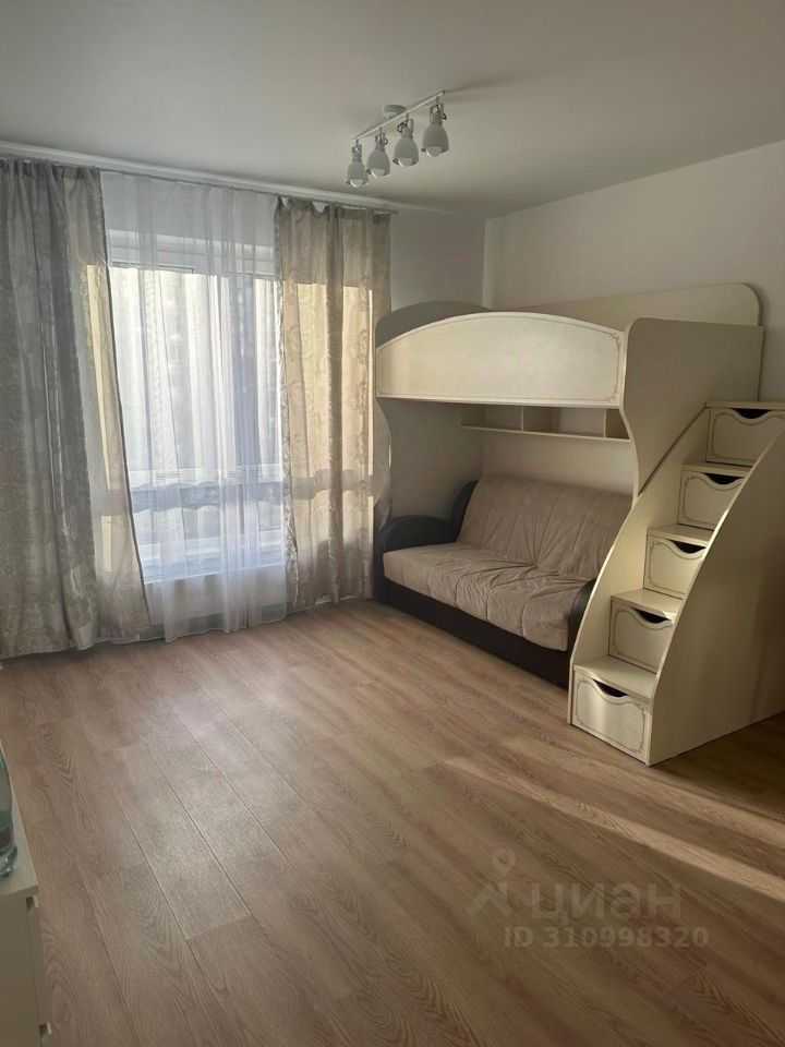 2-комнатная квартира, 43 м² — фотография 2