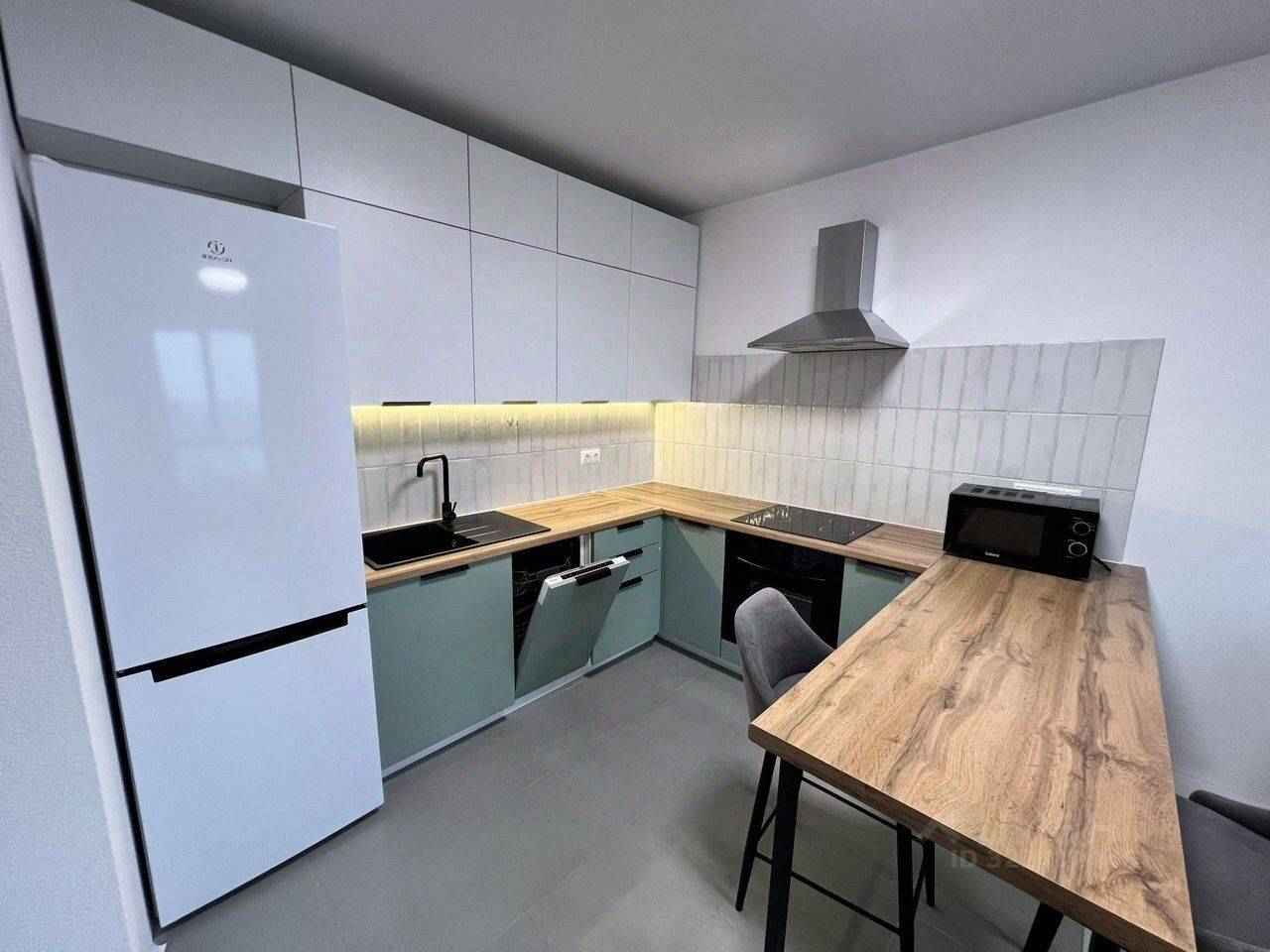 1-комнатная квартира, 42 м²