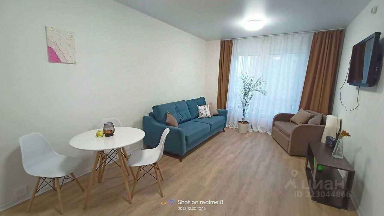 2-комнатная квартира, 42 м² — фотография 3