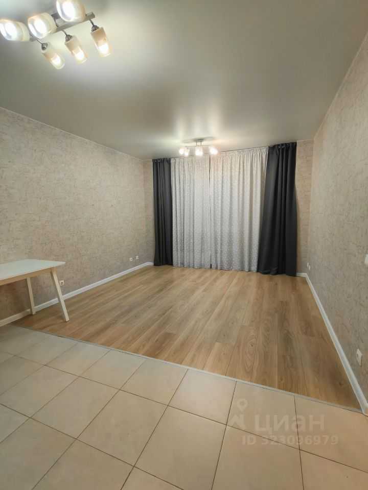 3-комнатная квартира, 77 м² — фотография 2
