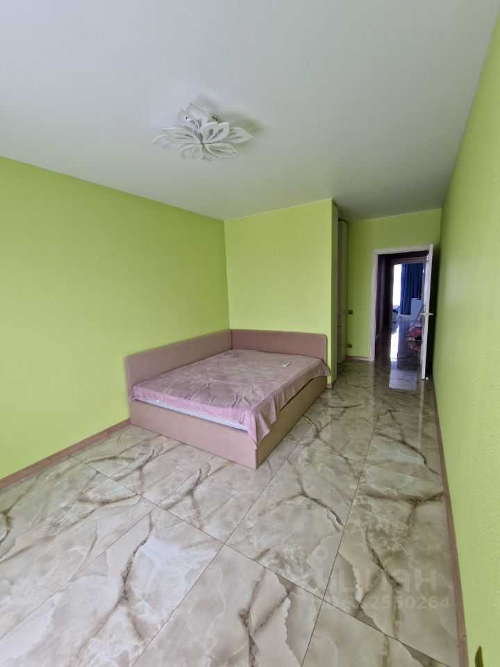 2-комнатная квартира, 78 м² — фотография 3