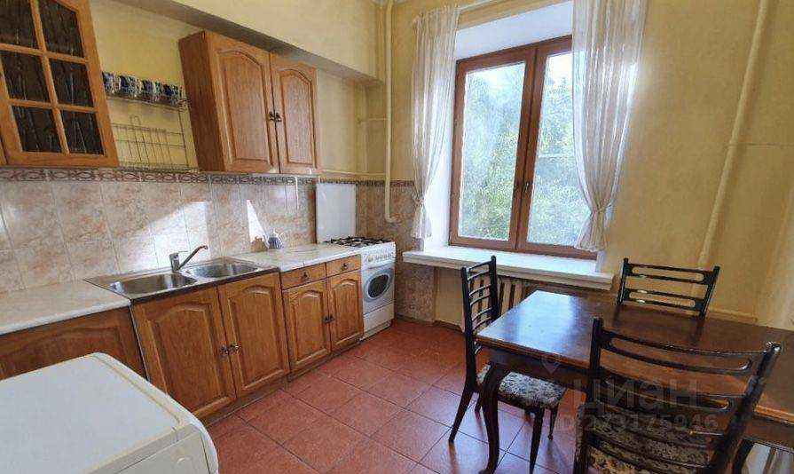 2-комнатная квартира, 56 м² — фотография 3
