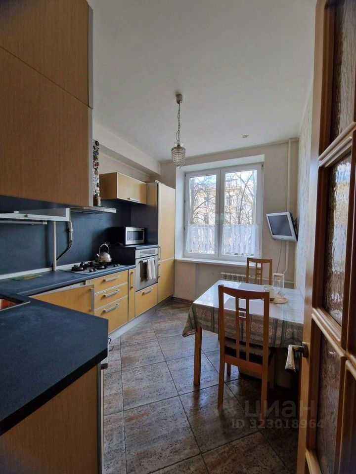 2-комнатная квартира, 58 м² — фотография 2