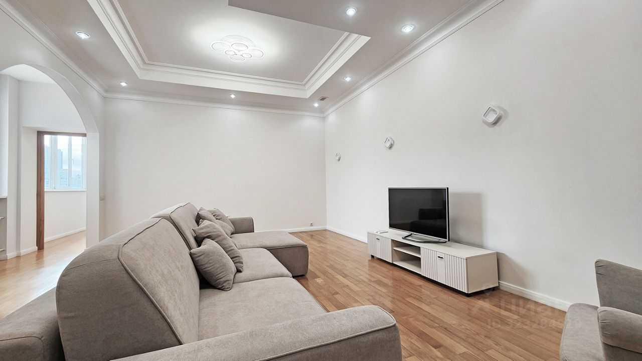 4-комнатная квартира, 160 м²