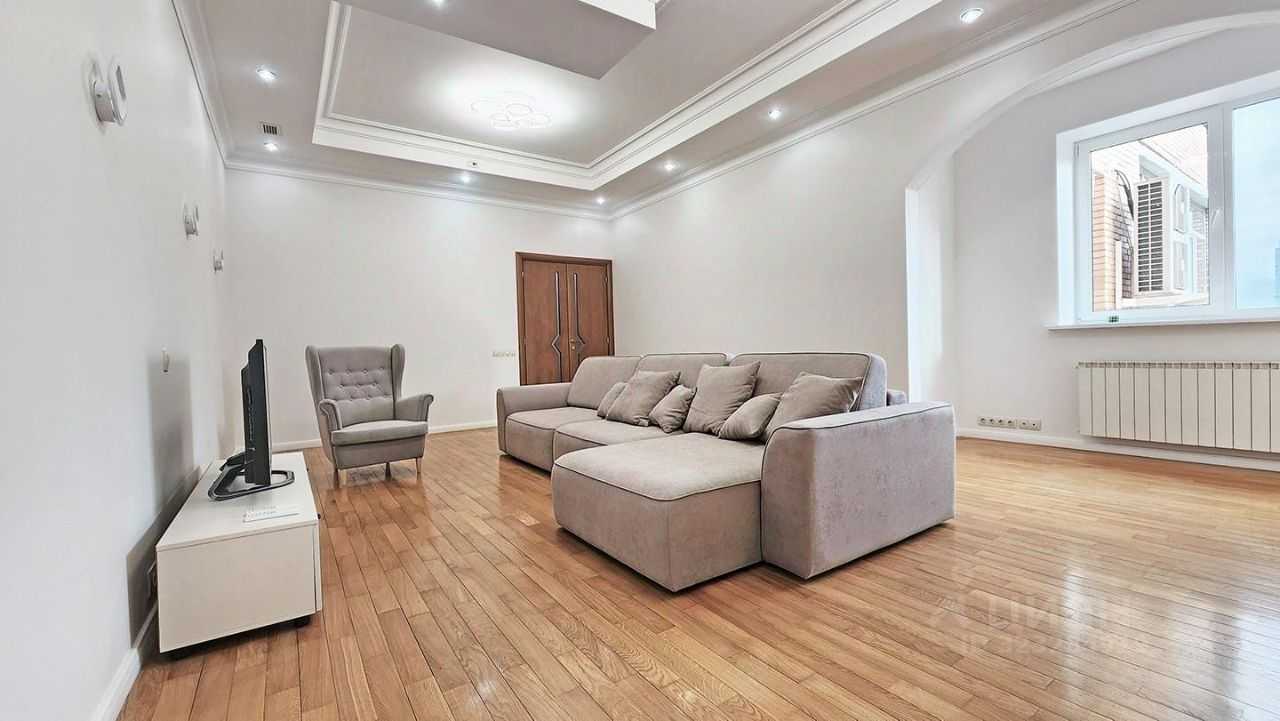 4-комнатная квартира, 160 м² — фотография 2