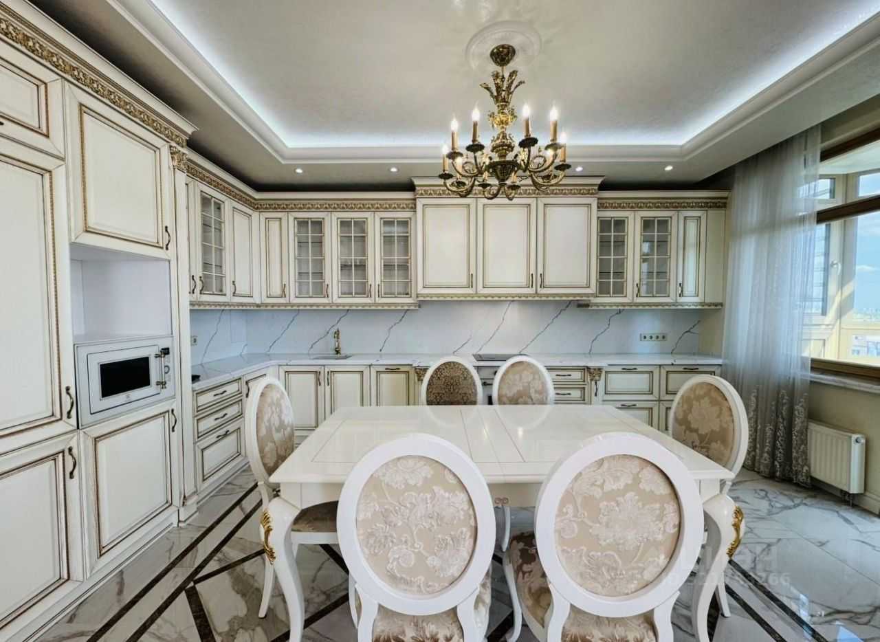 4-комнатная квартира, 185 м² — фотография 3